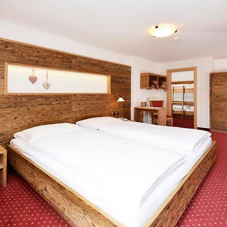 Hotel Maria Ortisei Kültér fotó