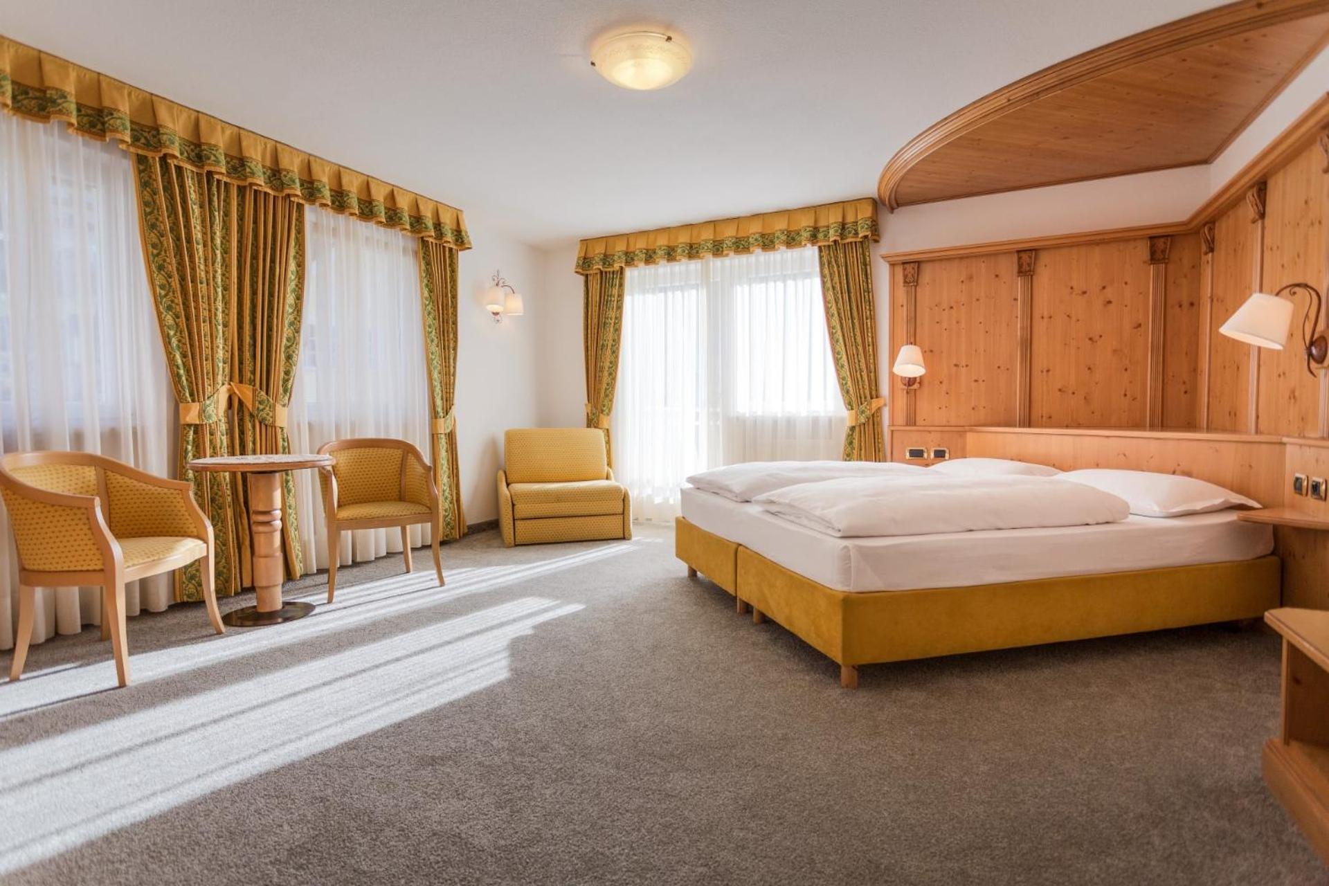 Hotel Maria Ortisei Kültér fotó